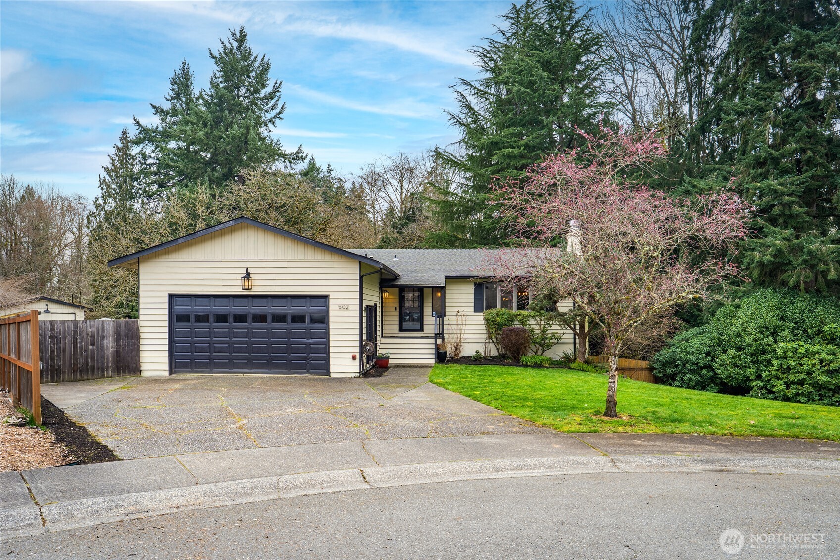 502 SW 317th Place , Federal Way, WA 98023