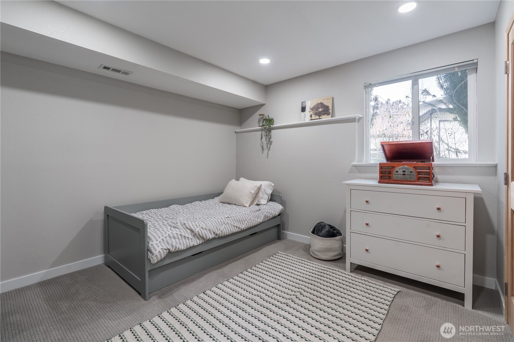 502 SW 317th Place , Federal Way, WA 98023