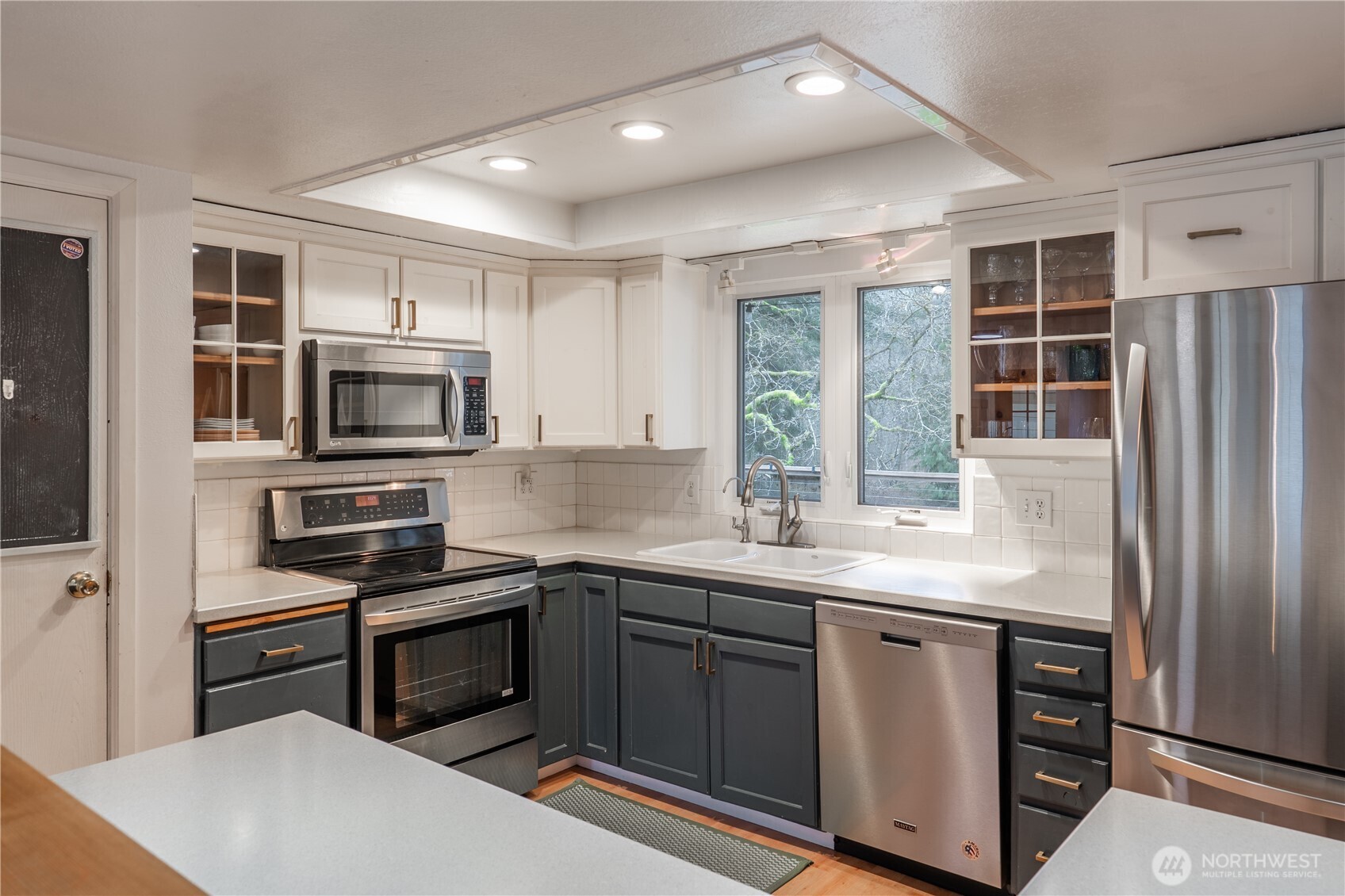 502 SW 317th Place , Federal Way, WA 98023