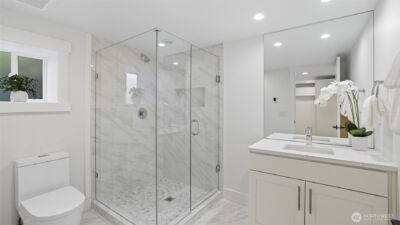 4527 W Raye Street , Seattle, WA 98199 - Photo 18