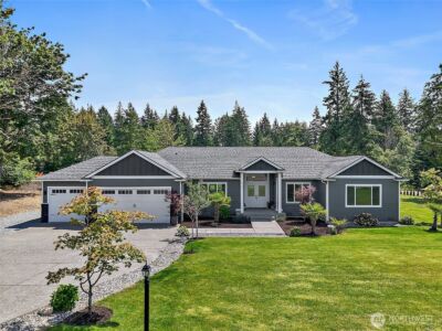 28905 71st Ave E , Graham, WA 98338