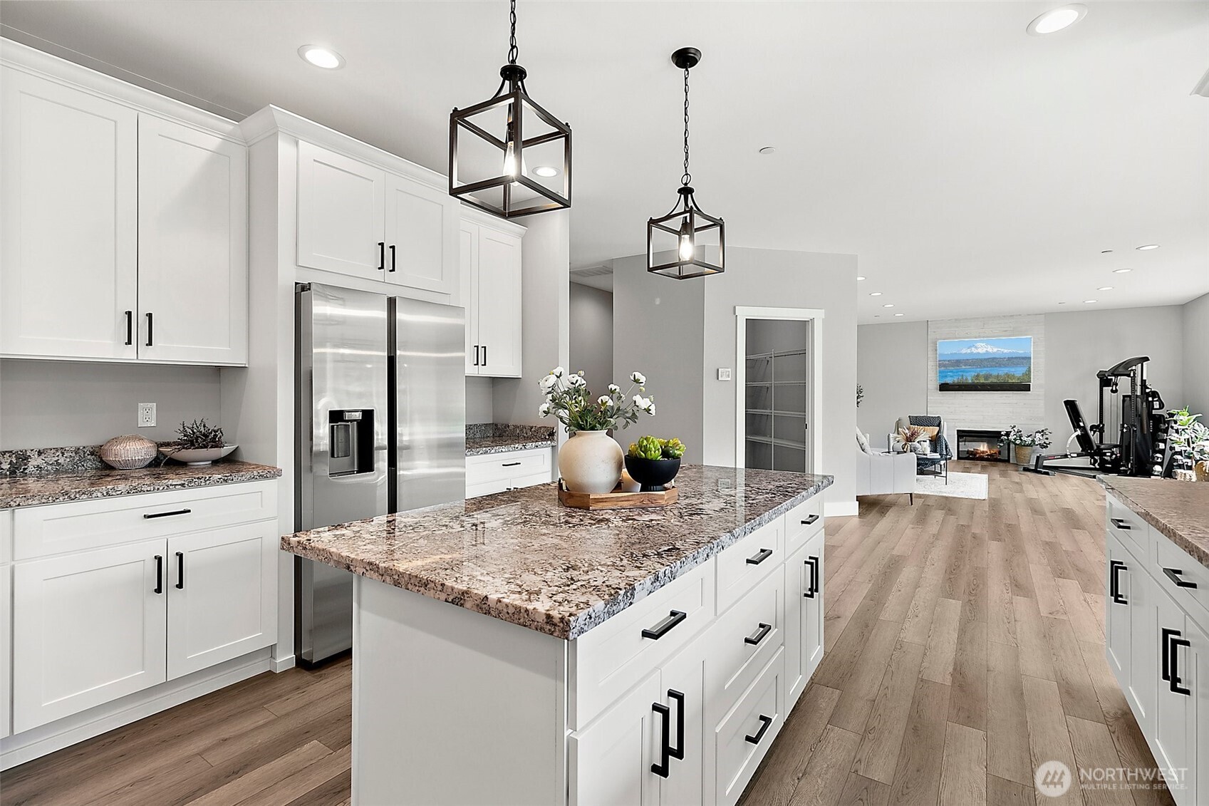 28905 71st Ave E , Graham, WA 98338