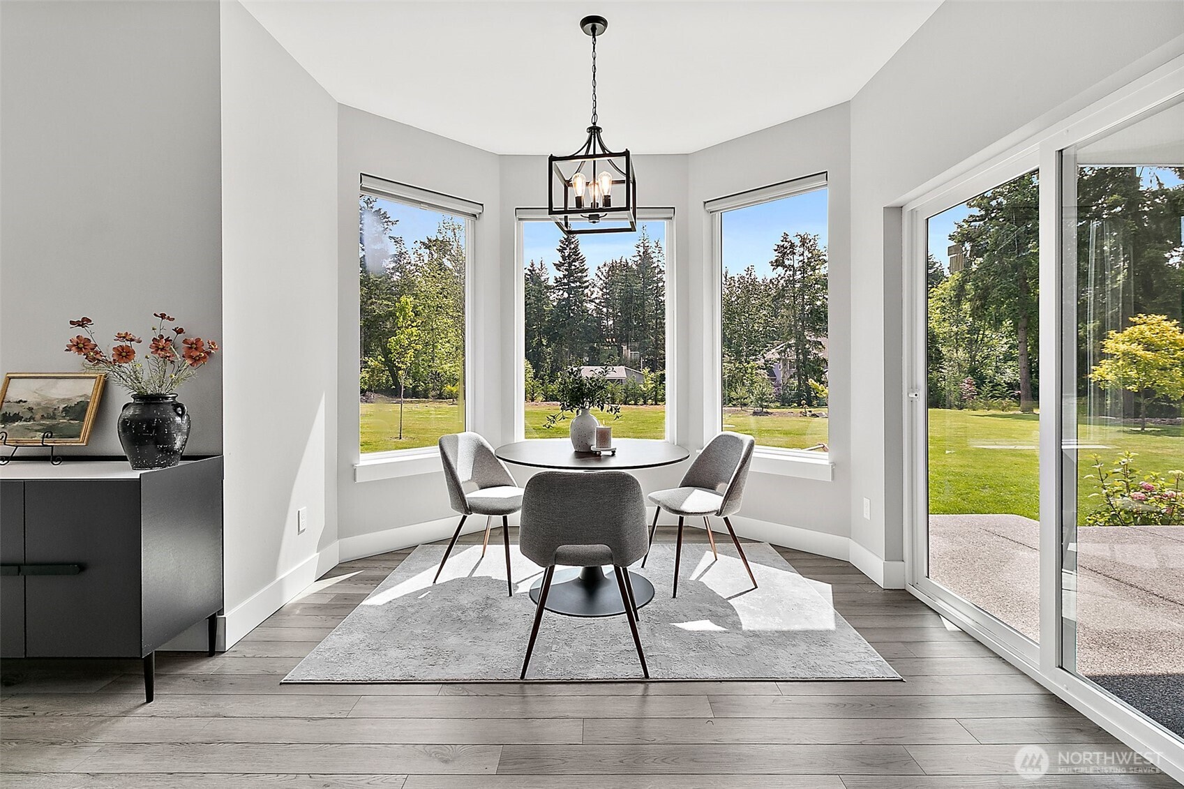 28905 71st Ave E , Graham, WA 98338