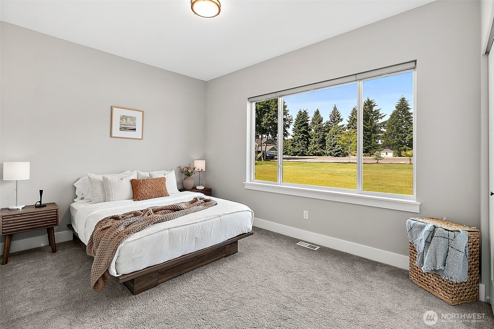 28905 71st Ave E , Graham, WA 98338