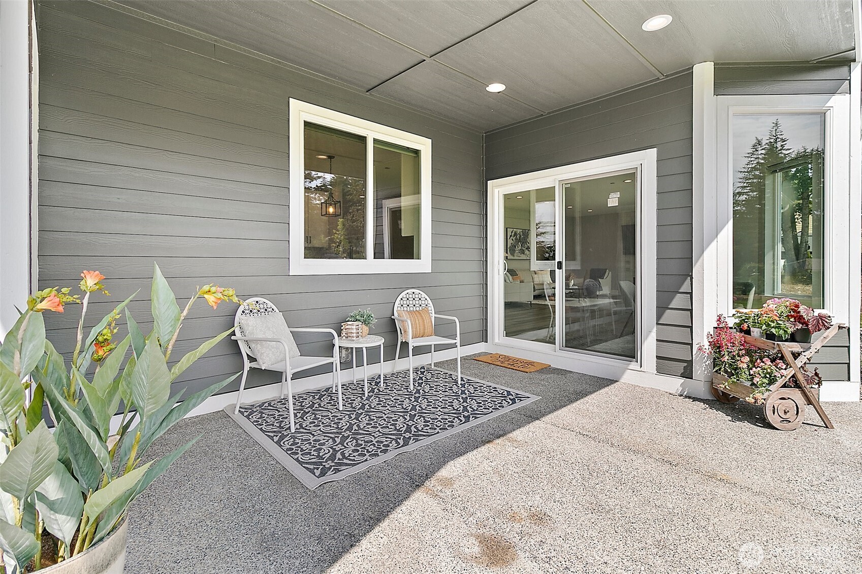 28905 71st Ave E , Graham, WA 98338