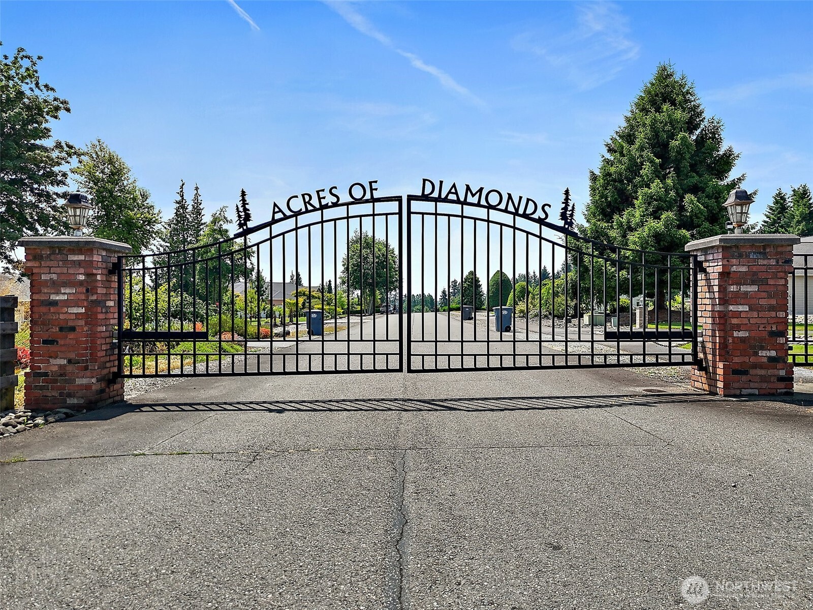 28905 71st Ave E , Graham, WA 98338