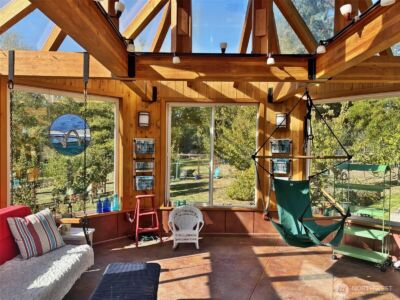 898 E Meadowood Lane , Freeland, WA 98249 - Photo 29