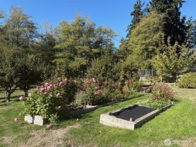 898 E Meadowood Lane , Freeland, WA 98249 - Photo 37