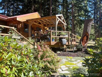 898 E Meadowood Lane , Freeland, WA 98249 - Photo 6