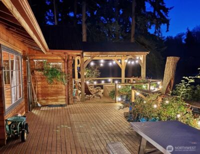 898 E Meadowood Lane , Freeland, WA 98249 - Photo 8