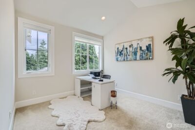 2121 109th Avenue SE, Bellevue, WA 98004 - Photo 20
