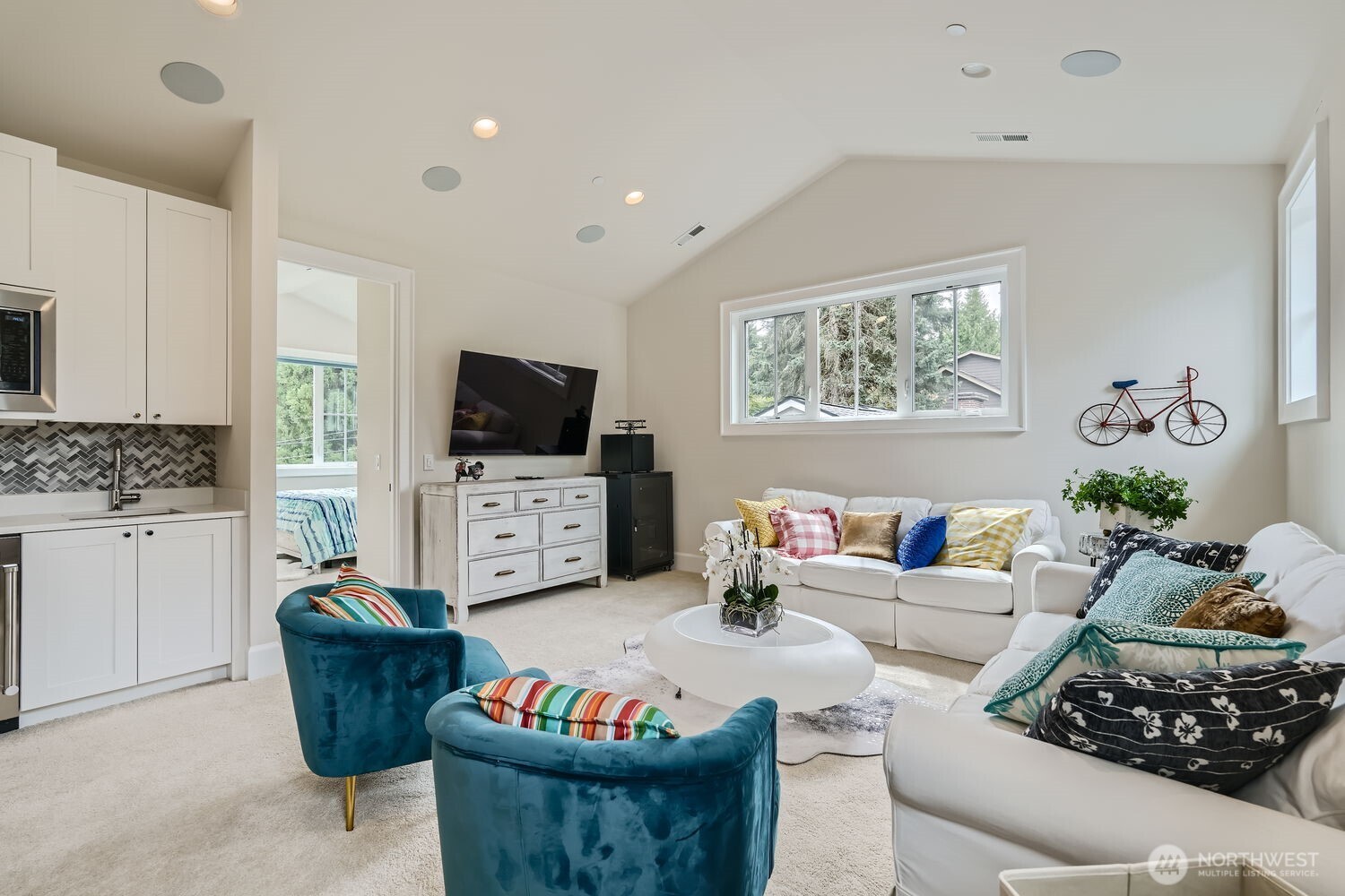 2121 109th Avenue SE, Bellevue, WA 98004