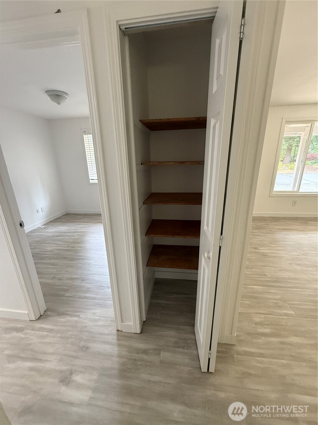 23341 SE 266th Street , Maple Valley, WA 98038