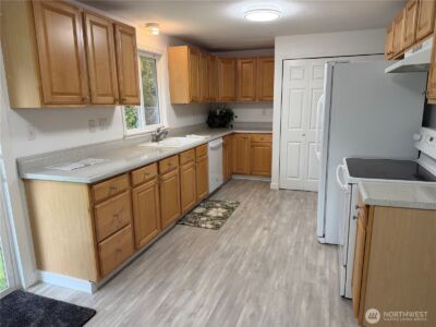 23341 SE 266th Street , Maple Valley, WA 98038 - Photo 10