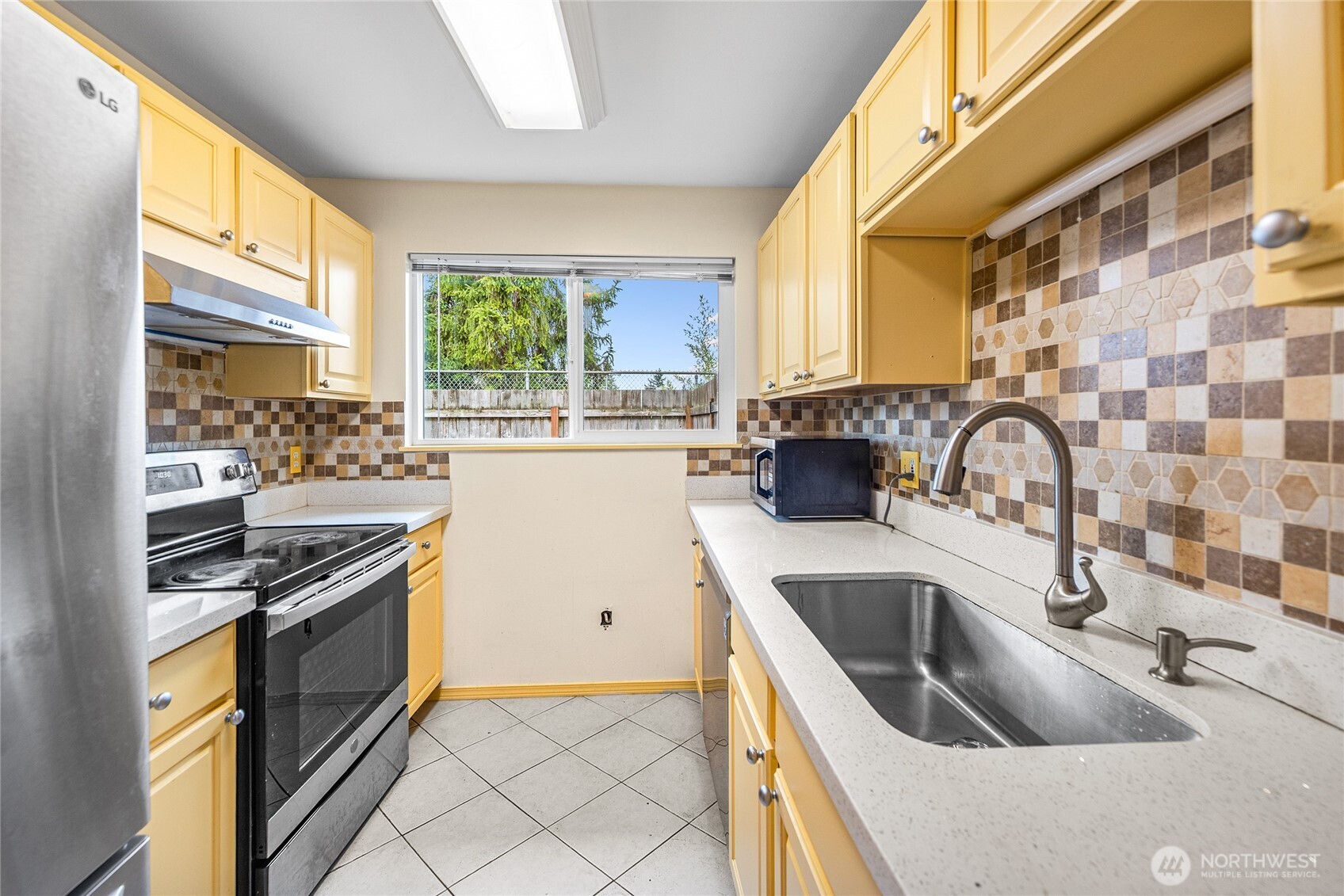 5713 122nd Avenue SE #165, Bellevue, WA 98006