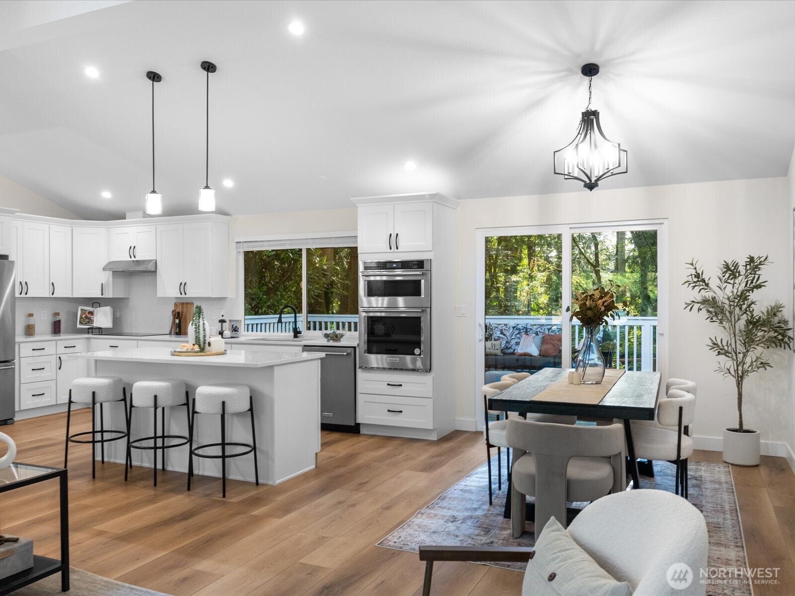 3432 175th Avenue NE, Redmond, WA 98052