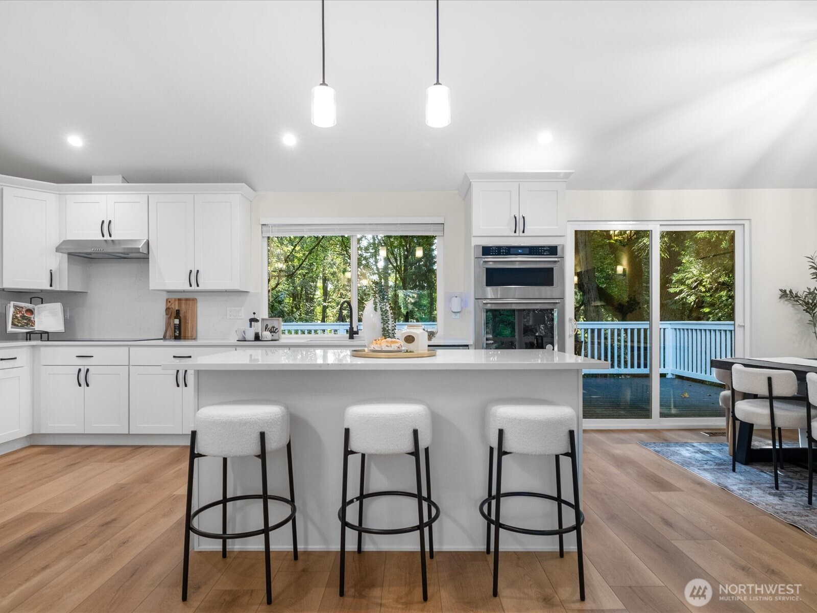 3432 175th Avenue NE, Redmond, WA 98052