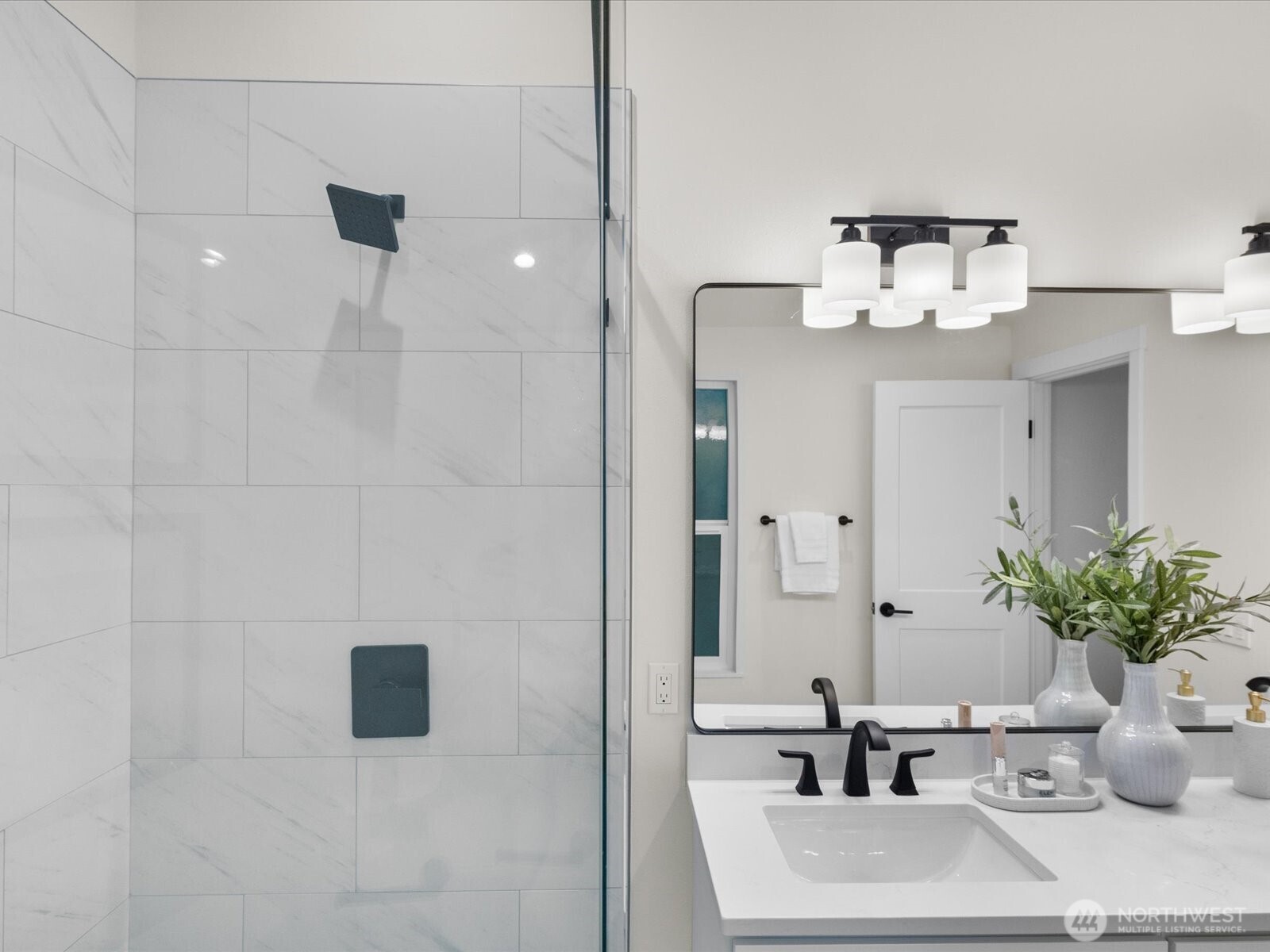 3432 175th Avenue NE, Redmond, WA 98052