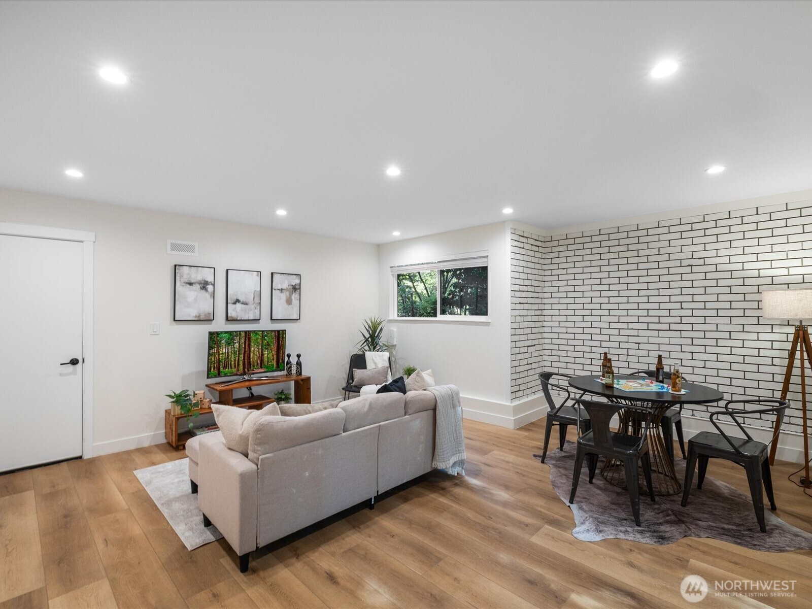 3432 175th Avenue NE, Redmond, WA 98052