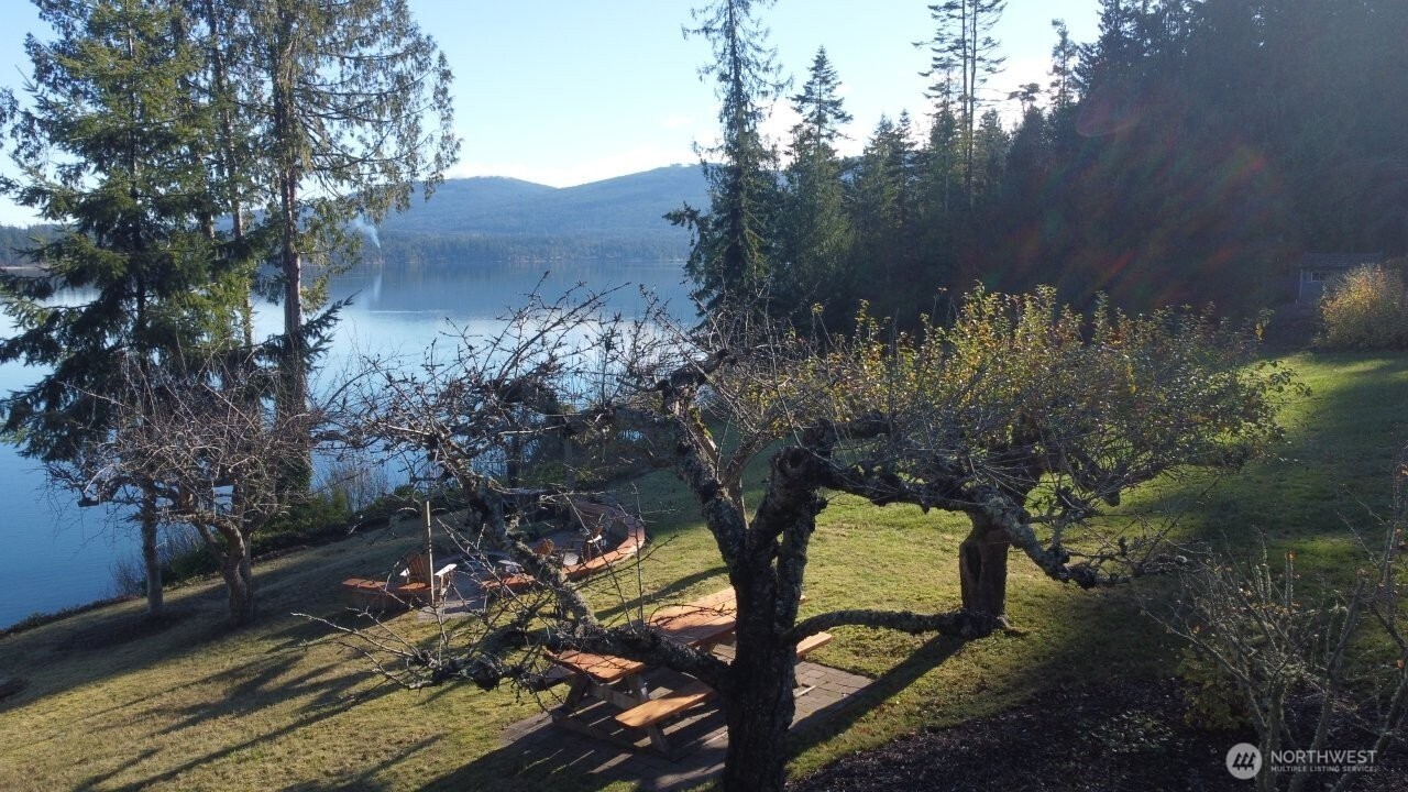 3729 W Sequim Bay Road , Sequim, WA 98382-8426