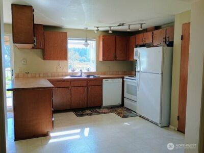 3295 Hastings Avenue , Port Townsend, WA 98368 - Photo 5