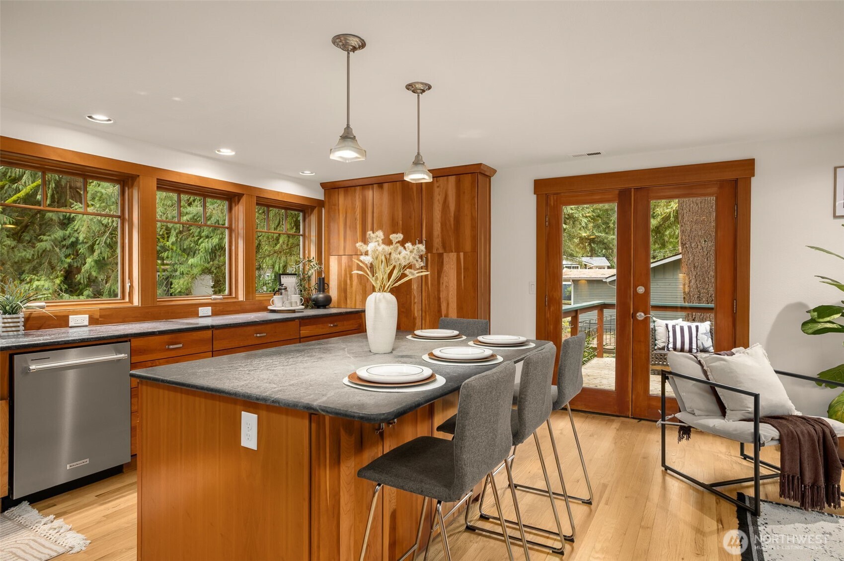 23415 NE 73rd Street , Redmond, WA 98053