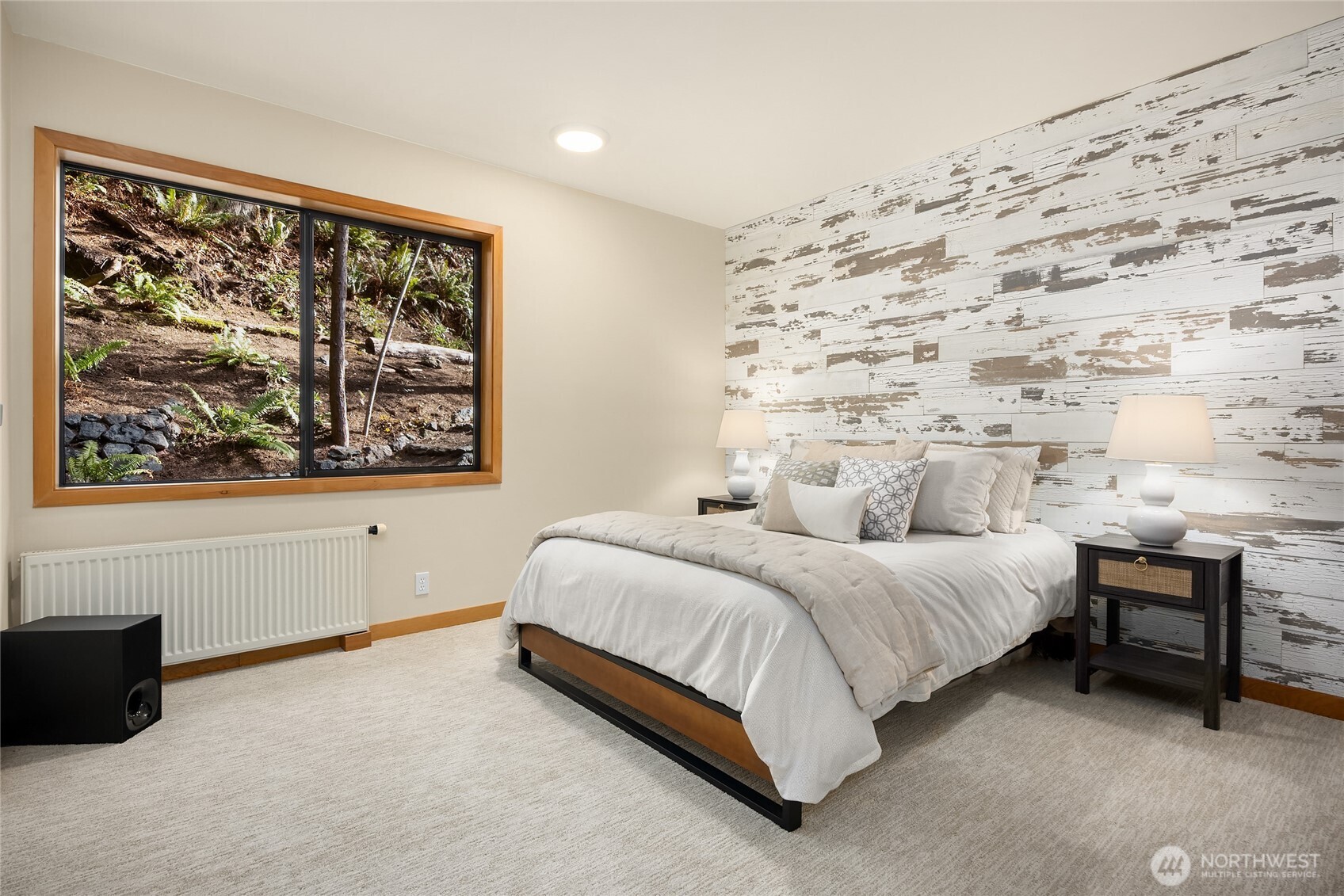 5384 Crystal Springs Drive NE, Bainbridge Island, WA 98110