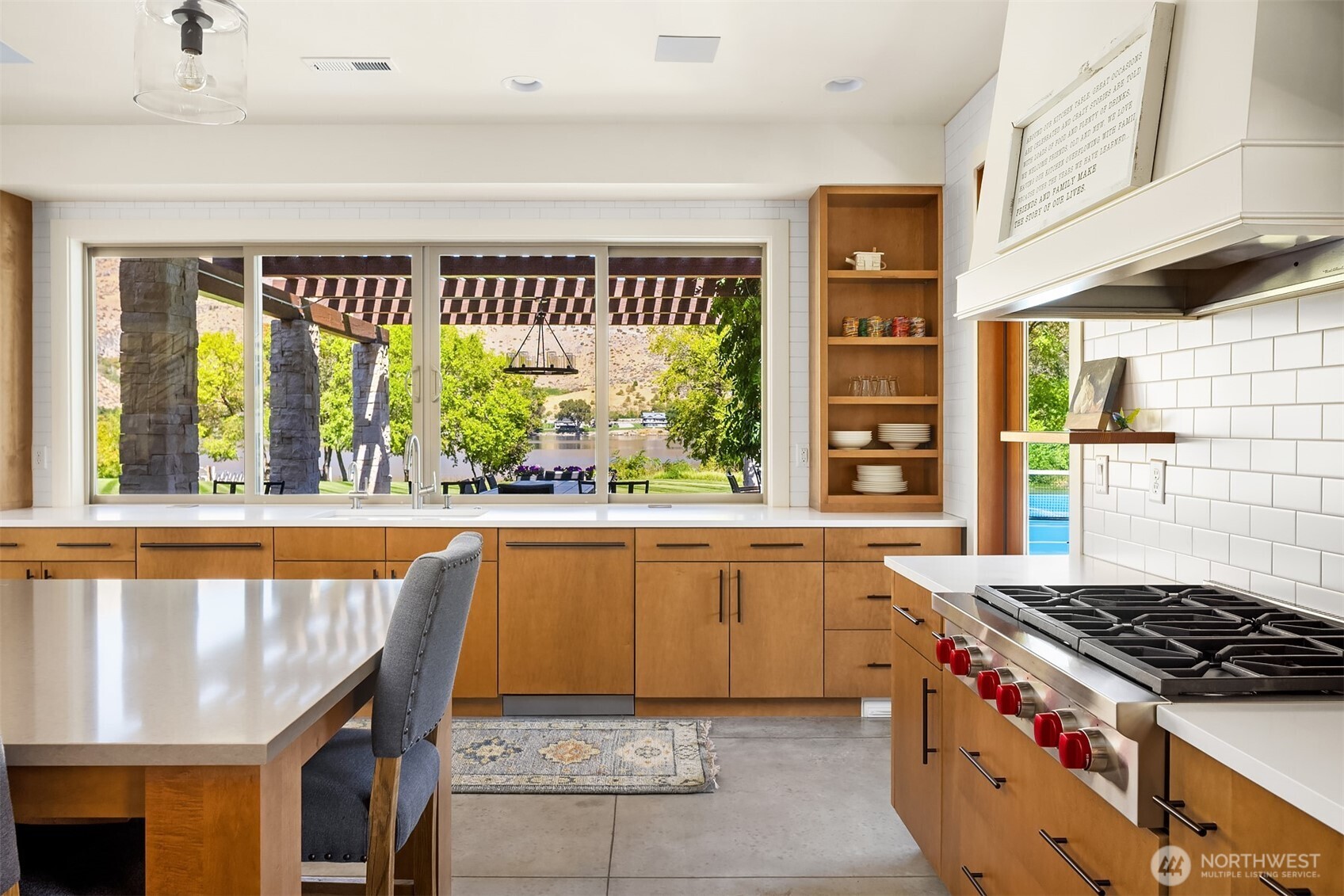 252 Vineyard Drive , Orondo, WA 98843