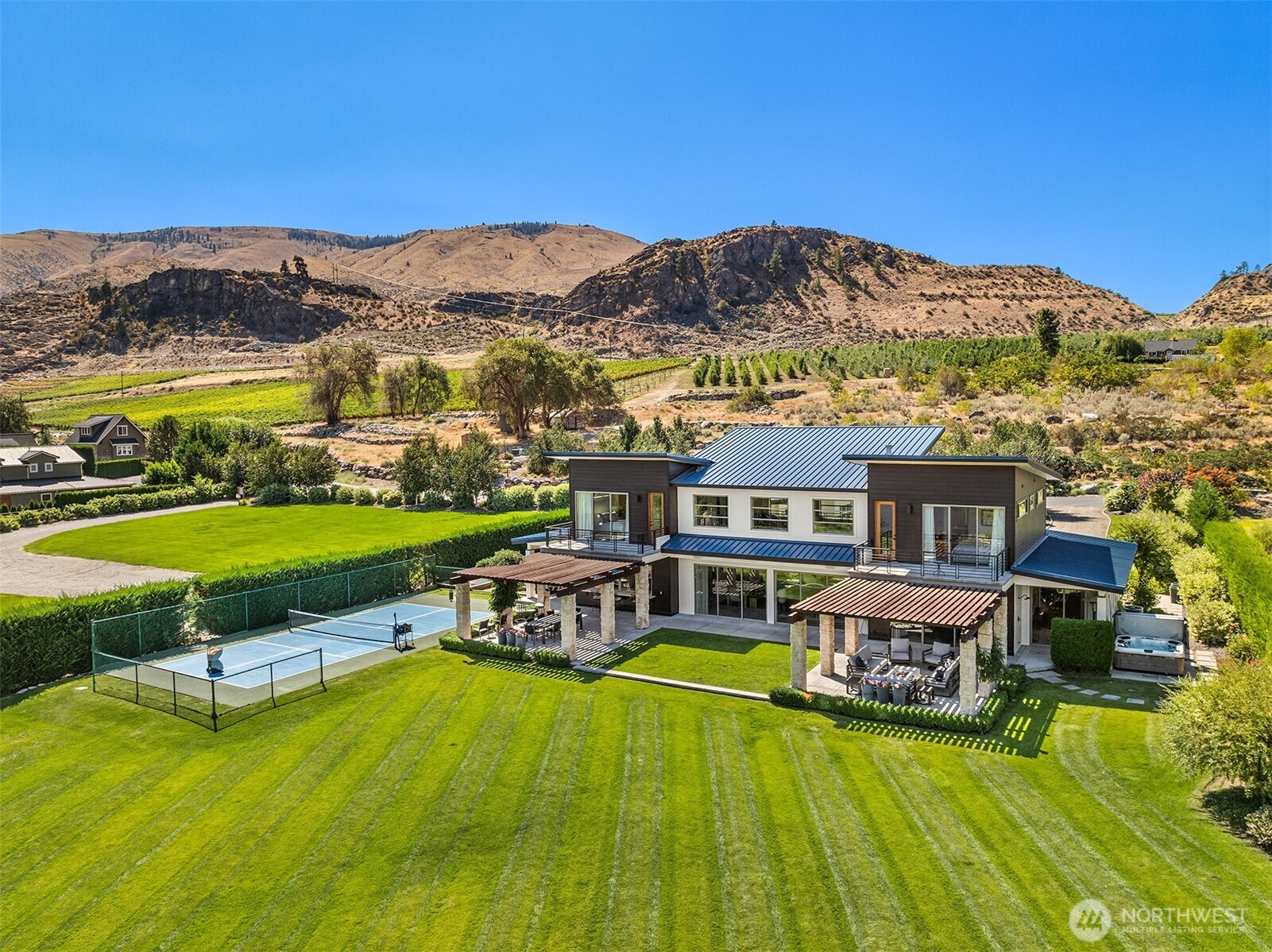 252 Vineyard Drive , Orondo, WA 98843