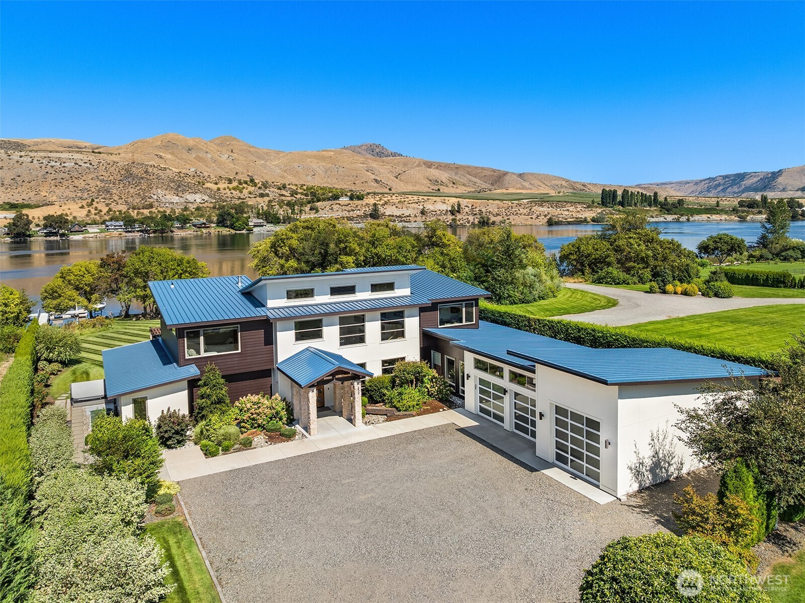 252 Vineyard Drive , Orondo, WA 98843