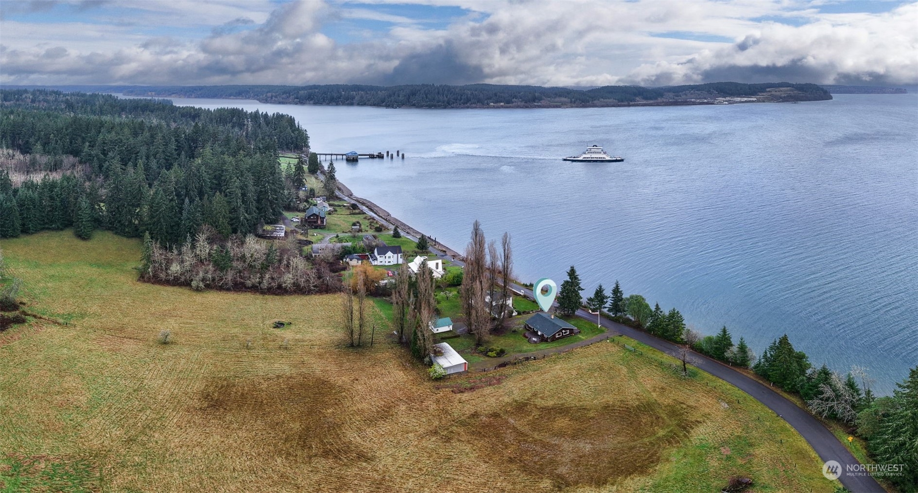 9026 Villa Beach Road , Anderson Island, WA 98303