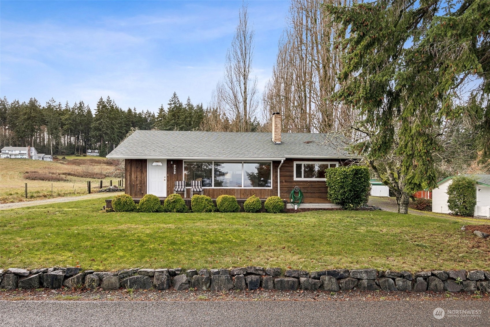 9026 Villa Beach Road , Anderson Island, WA 98303