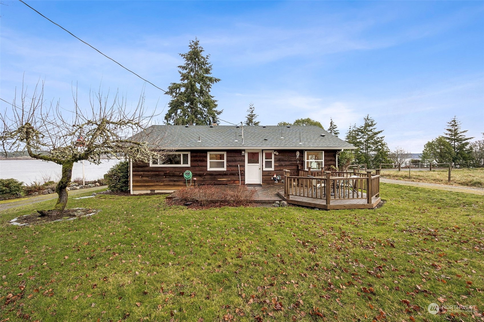 9026 Villa Beach Road , Anderson Island, WA 98303
