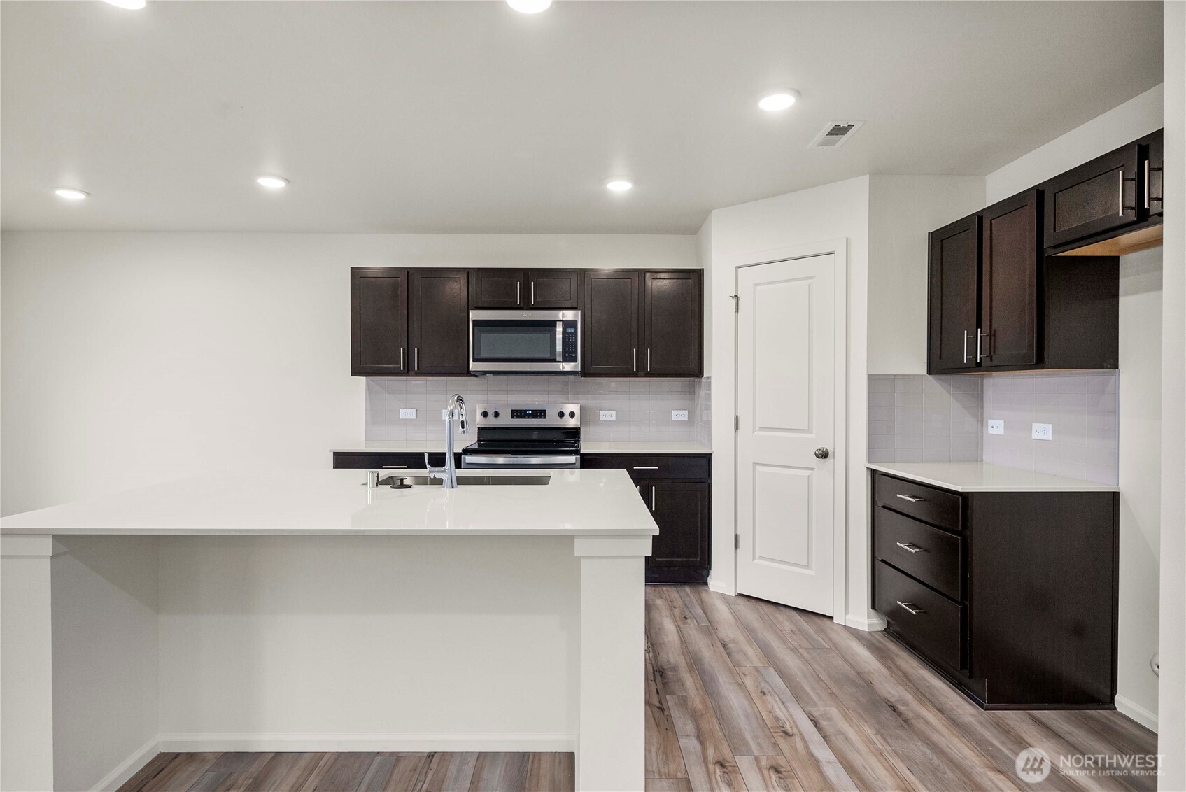 643 Salzer Creek Drive , Centralia, WA 98531