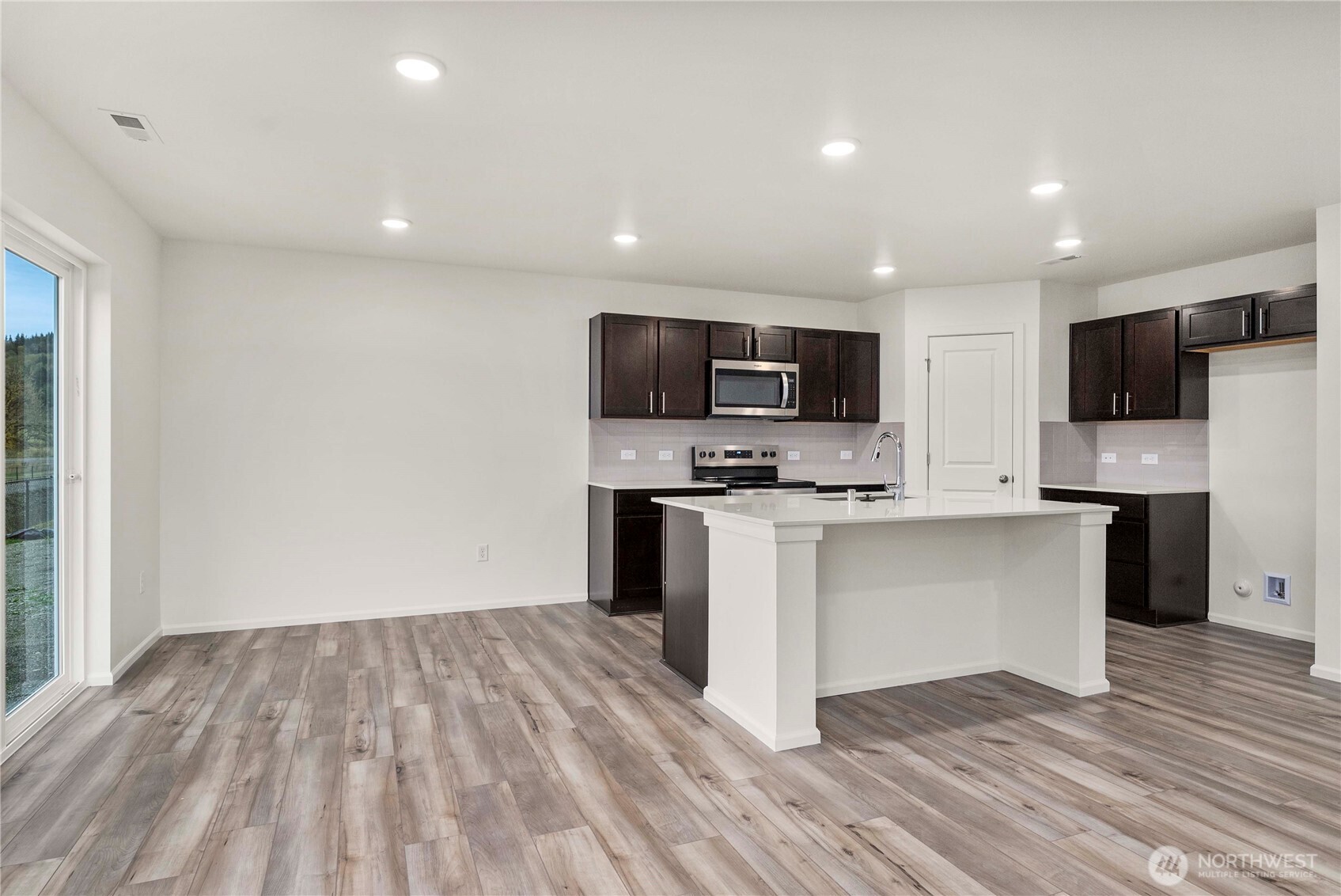 643 Salzer Creek Drive , Centralia, WA 98531