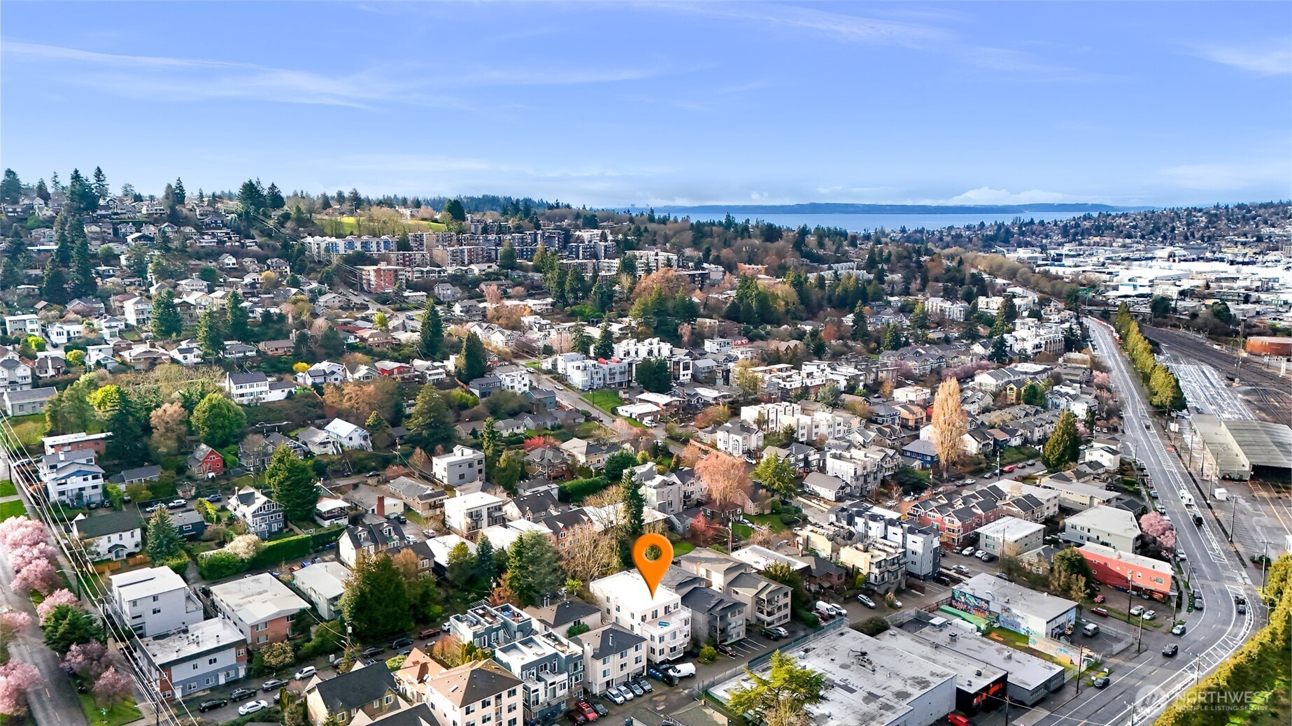 3228 21st Avenue W #300, Seattle, WA 98199