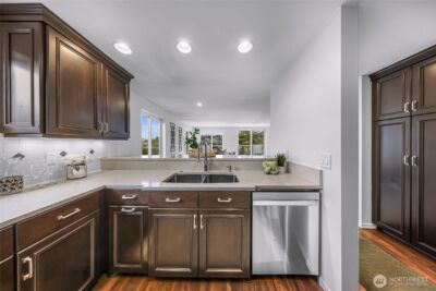 3228 21st Avenue W #300, Seattle, WA 98199 - Photo 7