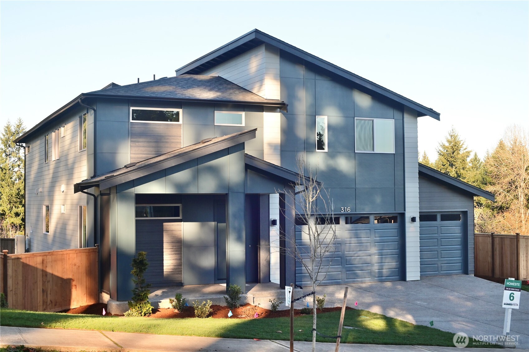 316 SW 365th Street #6, Federal Way, WA 98023