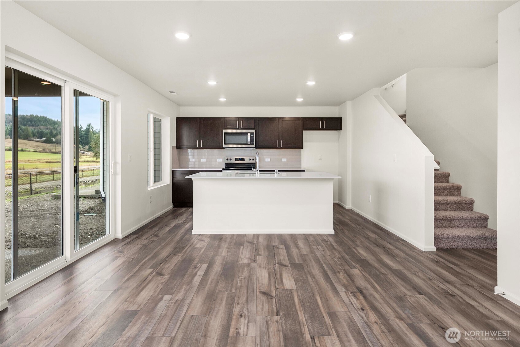 1356 Salzer Creek Drive , Centralia, WA 98531