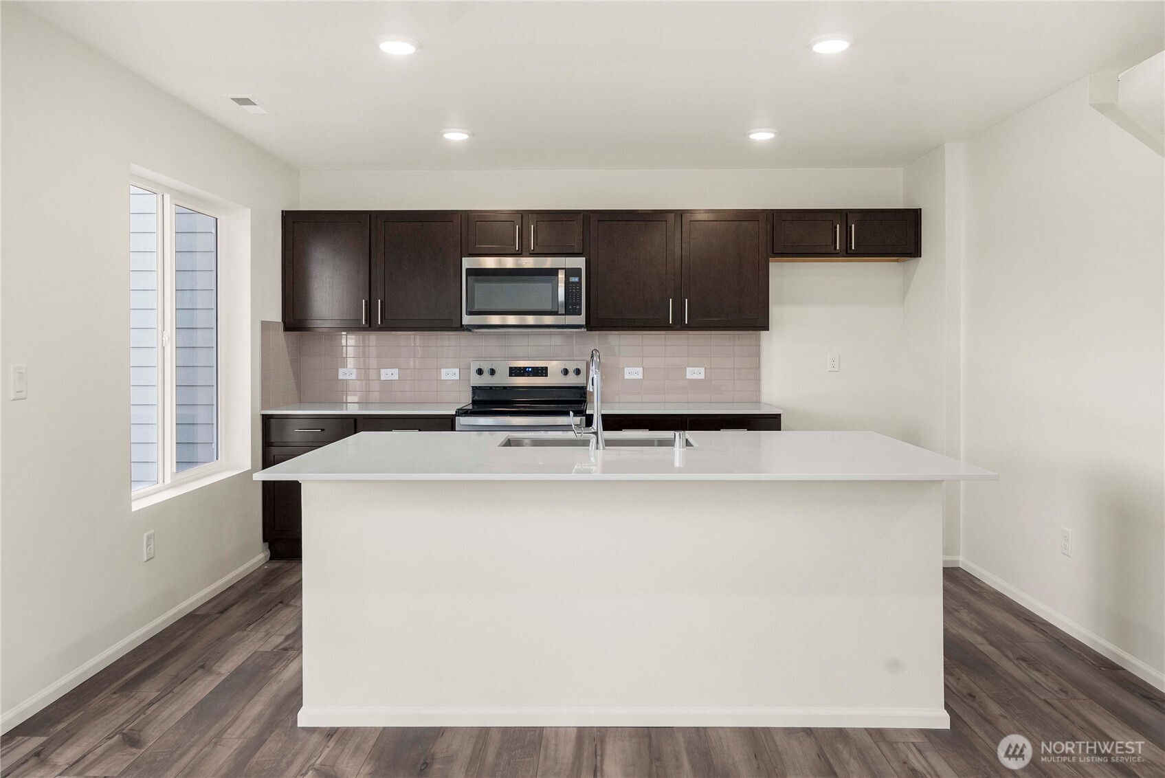 1356 Salzer Creek Drive , Centralia, WA 98531