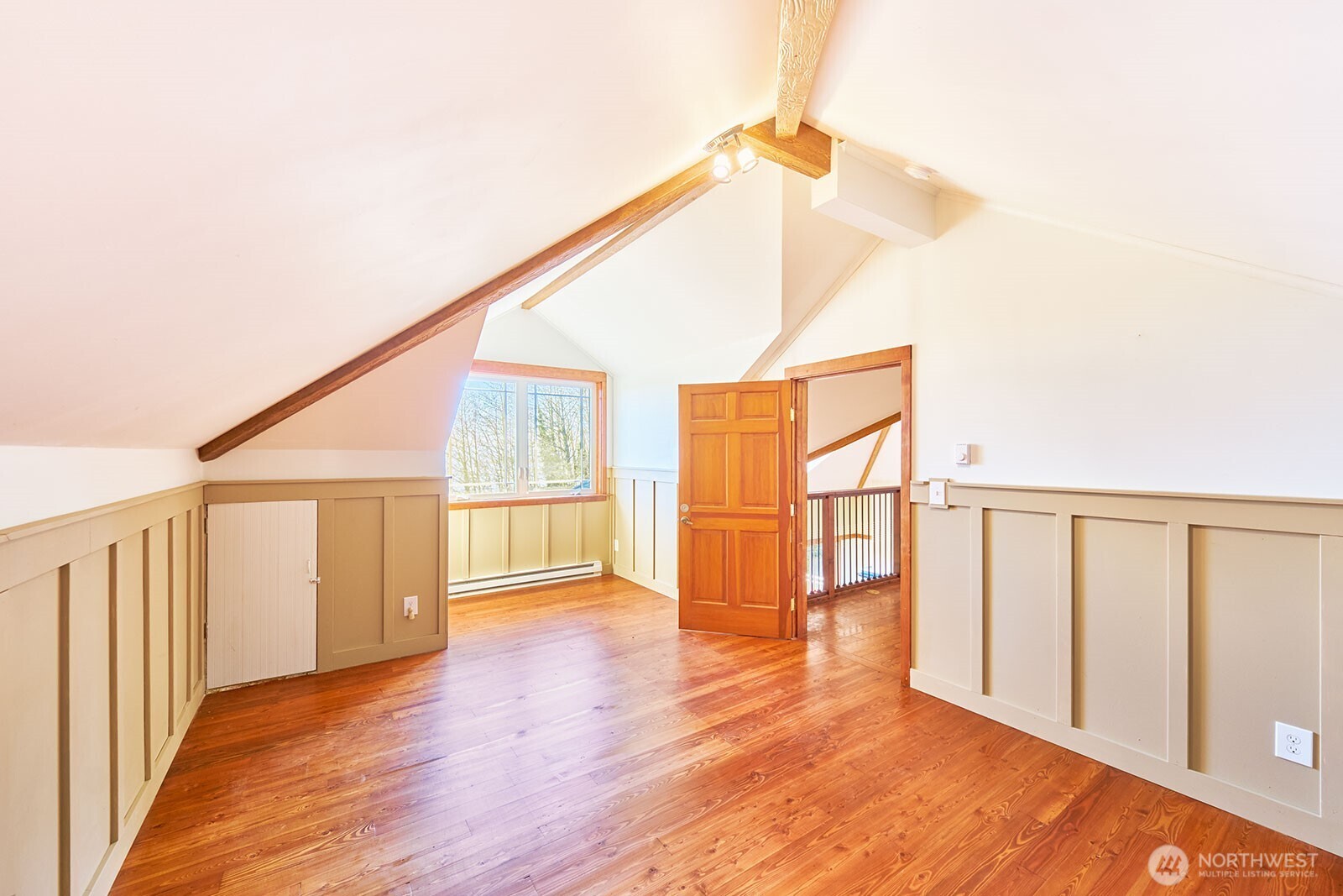 2147 Klahanee Drive , Ilwaco, WA 98624