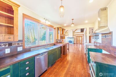 2147 Klahanee Drive , Ilwaco, WA 98624 - Photo 9