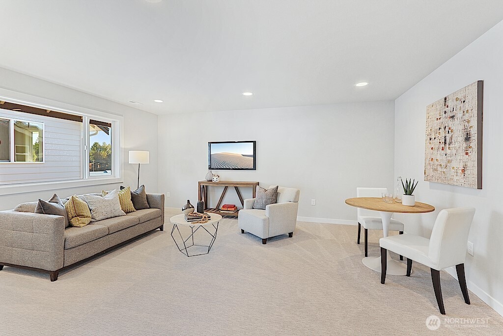 33662 NE 42nd Street , Carnation, WA 98014