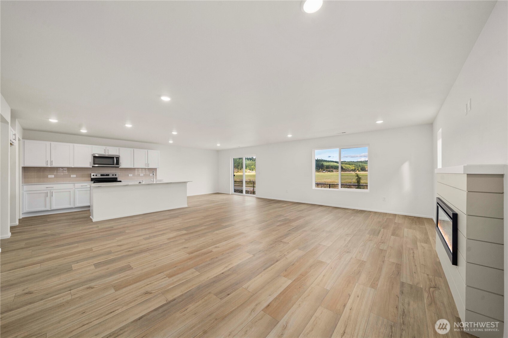 679 Salzer Creek Drive , Centralia, WA 98531