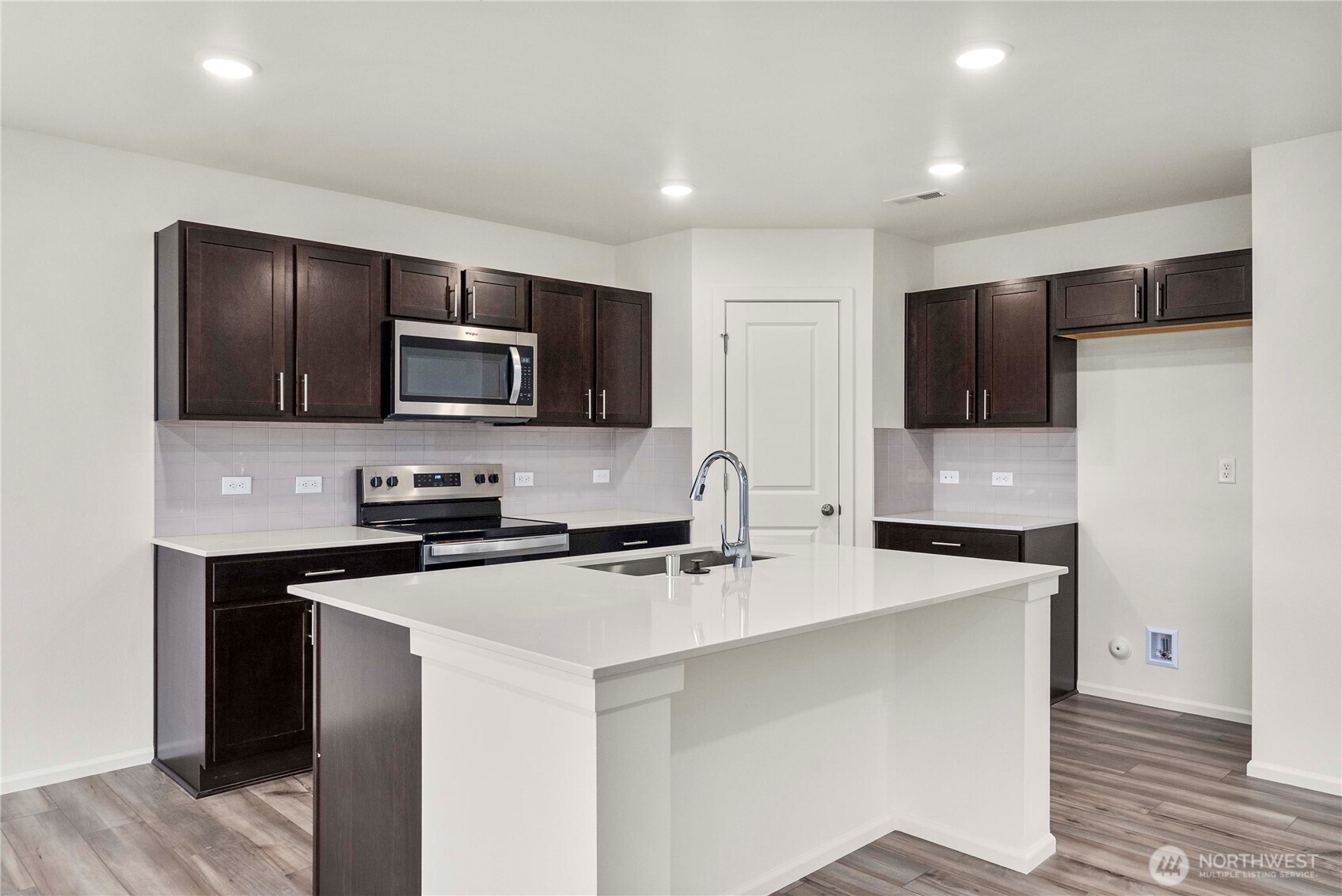 673 Salzer Creek Drive , Centralia, WA 98531