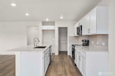 649 Salzer Creek Drive , Centralia, WA 98531 - Photo 14