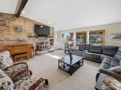 18703 SE 384th Street , Auburn, WA 98092 - Photo 15