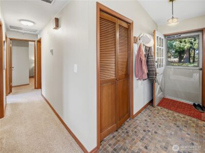 18703 SE 384th Street , Auburn, WA 98092 - Photo 4