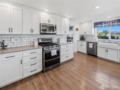 18703 SE 384th Street , Auburn, WA 98092 - Photo 6