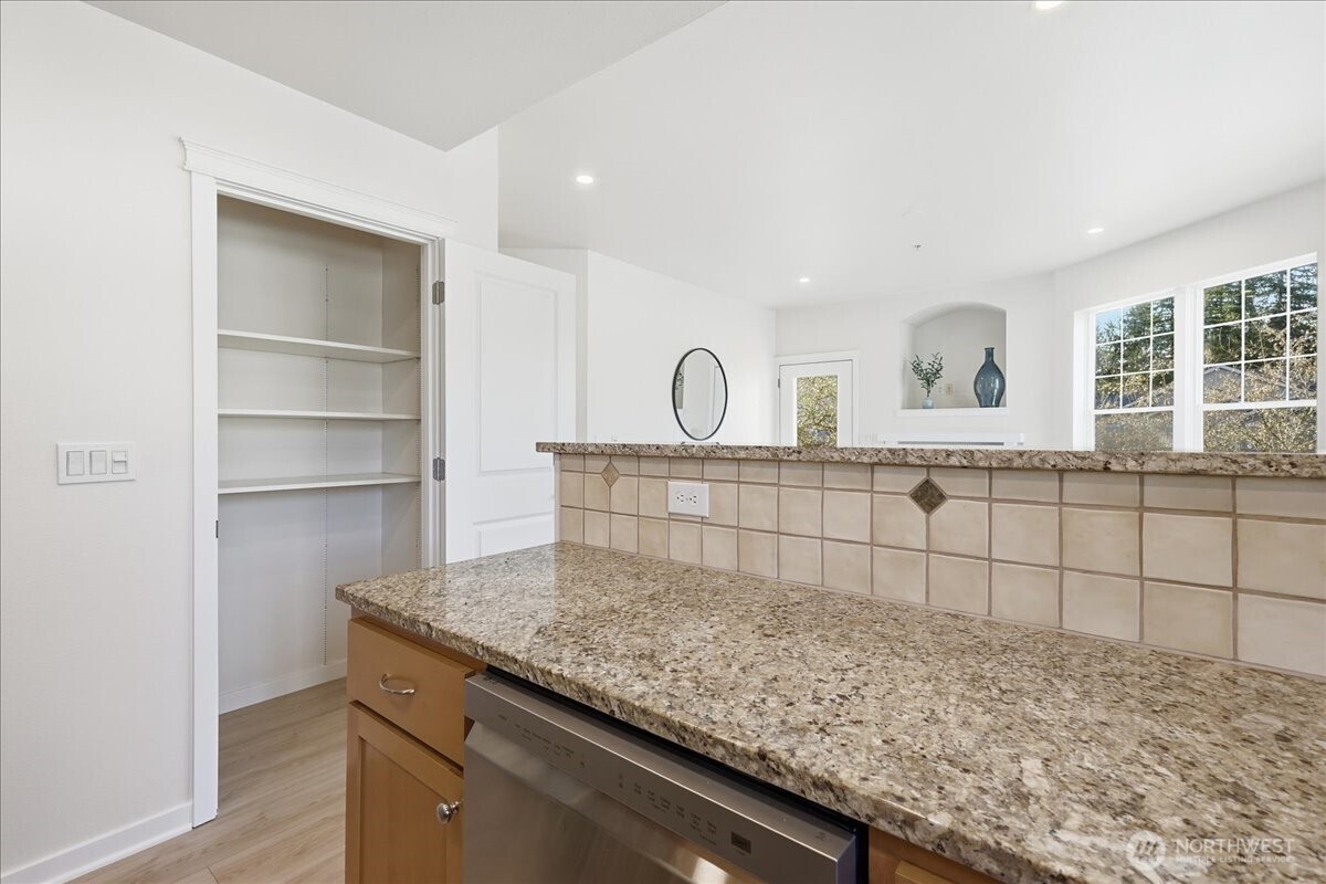 4319 Issaquah-Pine Lake Road SE #905, Sammamish, WA 98075